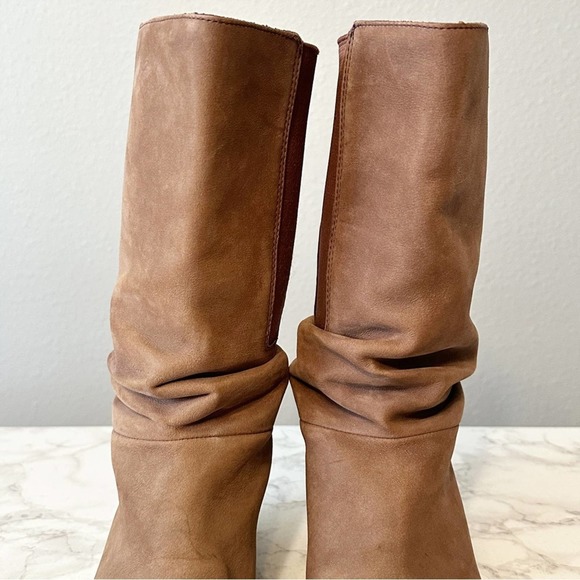 Keen Akita Pull On Leather Mid Calf Chelsea Boot Wedge Heel Women’s Size 8.5 EUC - Picture 3 of 10